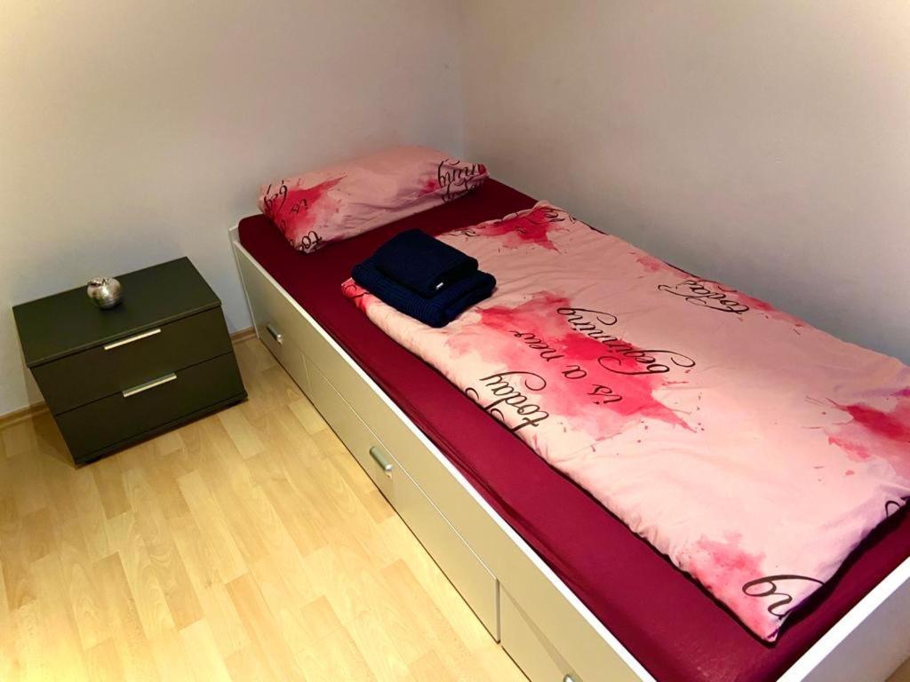 Beautiful Suites In The Center Of 귀터슬로 외부 사진